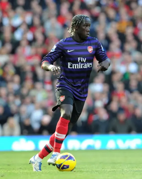 Framed Print : Bacary Sagna in Action: Arsenal vs. Manchester United (2012-13)