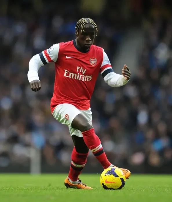 Framed Print : Bacary Sagna in Action: Arsenal vs. Manchester City, Premier League 2013-14