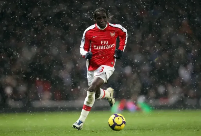 Framed Print : Bacary Sagna in Action: Arsenal vs Everton, 2-2 Draw, Barclays Premier League, Emirates Stadium (2010)