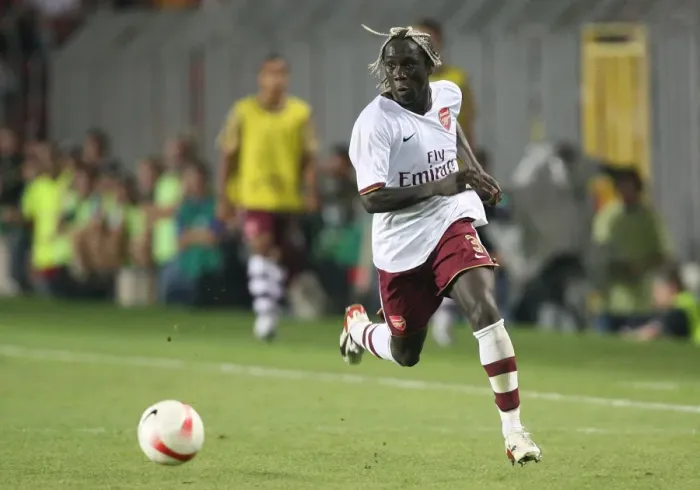 Framed Print : Bacary Sagna in Action: Arsenal's Dominance over Sparta Prague in 2007 Champions League Qualifier