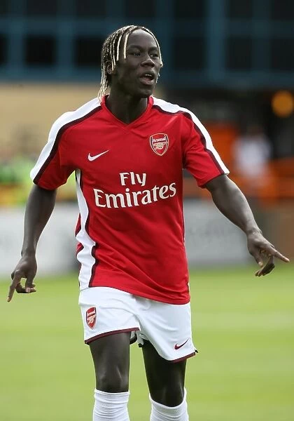 Bacary Sagna in Action: Arsenal's Win over Barnet (1:2), Pre-Season Friendly 2008