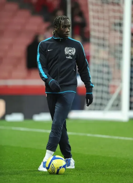 Framed Print : Bacary Sagna (Arsenal). Arsenal 3: 2 Aston Villa. FA Cup 4th Round. Emirates Stadium, 29  /  1  /  12