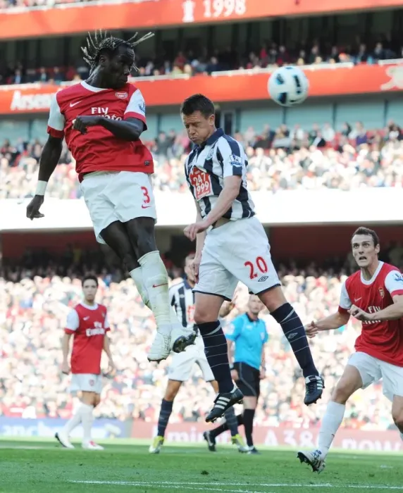 Framed Print : Bacary Sagna (Arsenal) Nicky Shorey (WBA). Arsenal 2: 3 West Bromwich Albion Framed Print : Bacary Sagna (Arsenal) Nicky Shorey (WBA). Arsenal 2: 3 West Bromwich Albion