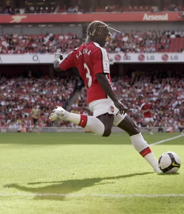 Framed Print : Bacary Sagna: Arsenal's Defensive Star Faces Juventus in Emirates Cup Opener