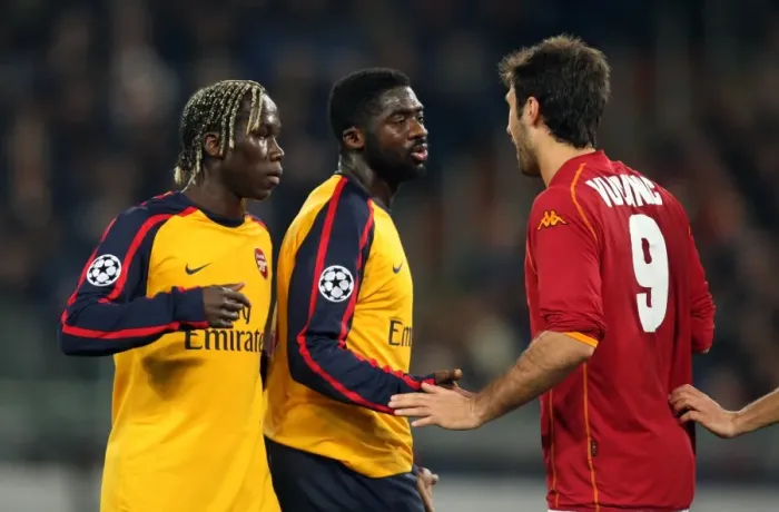 Framed Print : Bacary Sagna and Kolo Toure (Arsena) Mirko Vucinic (Roma)