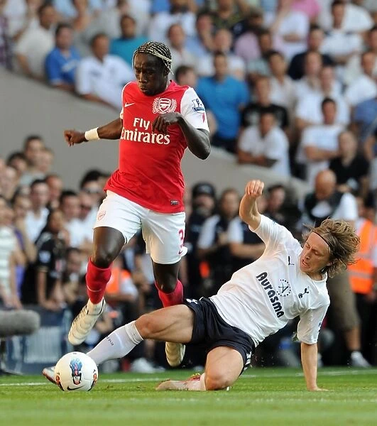 Bacary Sagna vs. Luka Modric: A Battle in the Premier League - Tottenham Hotspur 2:1 Arsenal (White Hart Lane, 2 / 10 / 11)