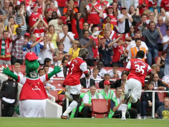 Framed Print : Bacary Sagna's Goal: Arsenal's 2nd against Celtic in Emirates Cup 2010 Framed Print : Bacary Sagna's Goal: Arsenal's 2nd against Celtic in Emirates Cup 2010