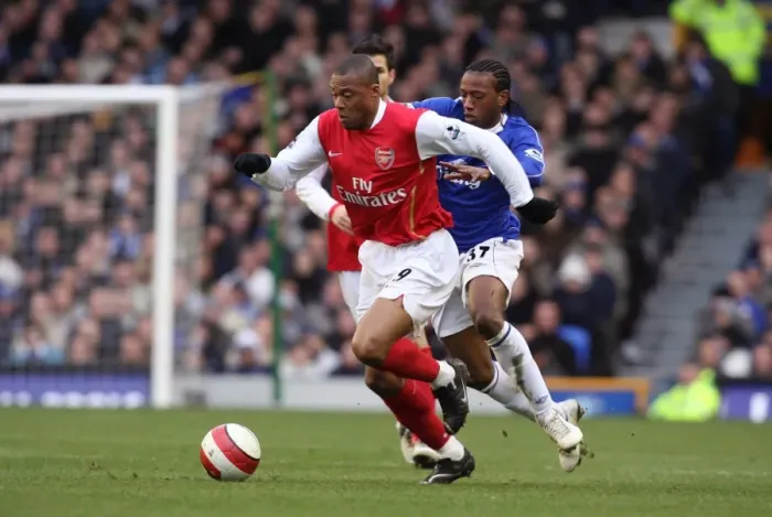 Framed Print : Baptista vs. Fernandes: A Rivalry Revisited - Arsenal vs. Everton, 2007