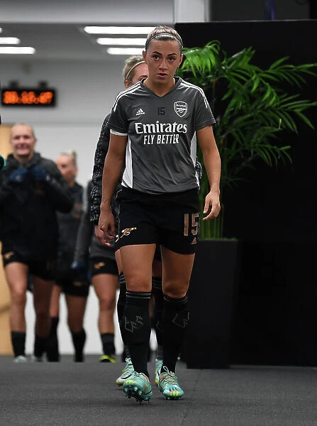 Battle in Group C: Juventus vs. Arsenal - UEFA Women's Champions League, Turin 2022: Intense Moment from Arsenal Women's Match against Juventus