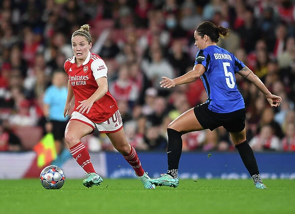 Battle in Group C: Kim Little vs Vanessa Bernauer - Arsenal Women's Champions League, Emirates Stadium
