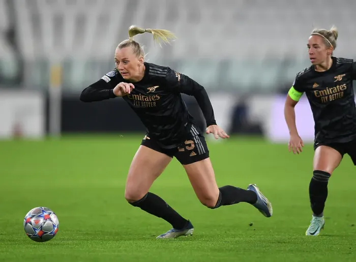 Framed Print : Battle in Group C: Stina Blackstenius Fights for Arsenal's Victory - Juventus vs. Arsenal, UEFA Women's Champions League (2022)