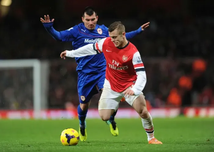Framed Print : Battle in the Midfield: Jack Wilshere vs. Gary Medel, Arsenal vs. Cardiff City, Premier League