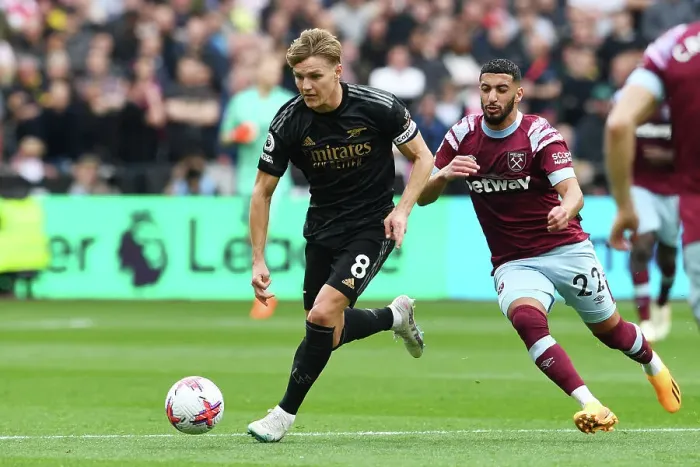 Framed Print : Battle for Possession: Arsenal's Martin Odegaard vs. West Ham's Said Benrahma Framed Print : Battle for Possession: Arsenal's Martin Odegaard vs. West Ham's Said Benrahma