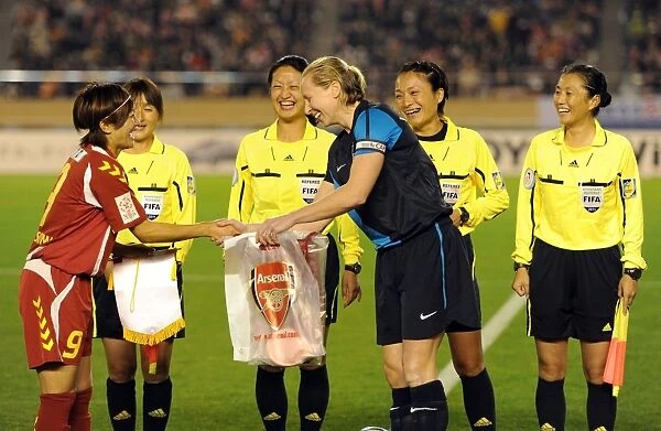 Battle of the Stars: Kawasumi vs. Ludlow - A 1-1 Draw in Tokyo's Charity Match between INAC Kobe and Arsenal Ladies
