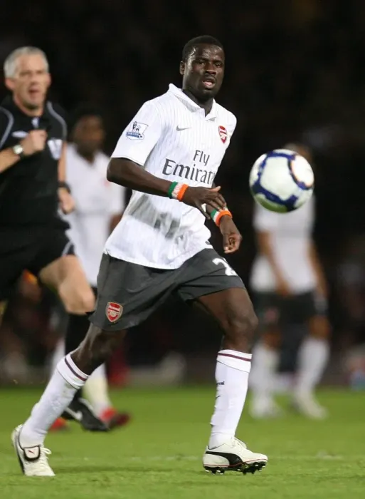 Framed Print : The Battle at Upton Park: Emmanuel Eboue's Unforgettable Performance in Arsenal's 2009 Draw Against West Ham United