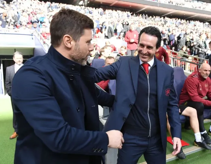 Framed Print : A Battle of Wits: Unai Emery vs. Mauricio Pochettino - Arsenal vs. Tottenham, Premier League 2018-19 Framed Print : A Battle of Wits: Unai Emery vs. Mauricio Pochettino - Arsenal vs. Tottenham, Premier League 2018-19