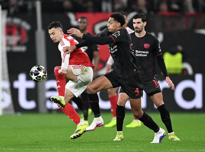Framed Print : Bayer 04 Leverkusen v Arsenal FC - UEFA Champions League 2025 / 26 Round of 16 First Leg Framed Print : Bayer 04 Leverkusen v Arsenal FC - UEFA Champions League 2025 / 26 Round of 16 First Leg