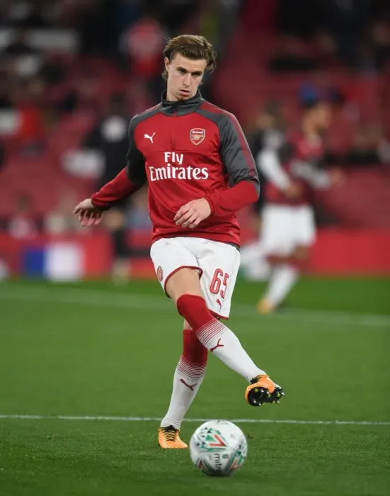 Framed Print : Ben Sheaf Gears Up: Arsenal vs Norwich City, Carabao Cup Fourth Round