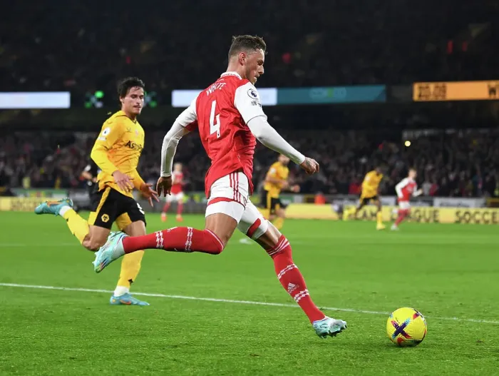 Framed Print : Ben White in Action: Arsenal vs Wolverhampton Wanderers (2022-23)
