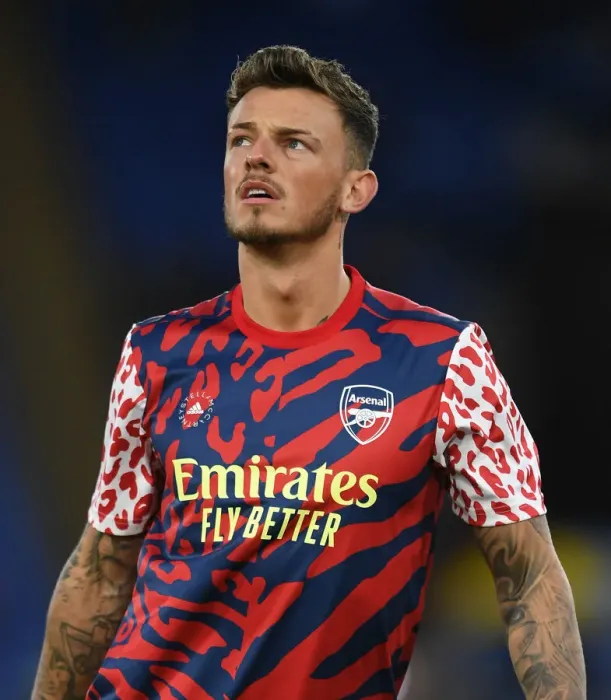 Framed Print : Ben White: Arsenal's Defender Readies for Crystal Palace Showdown in Premier League Clash