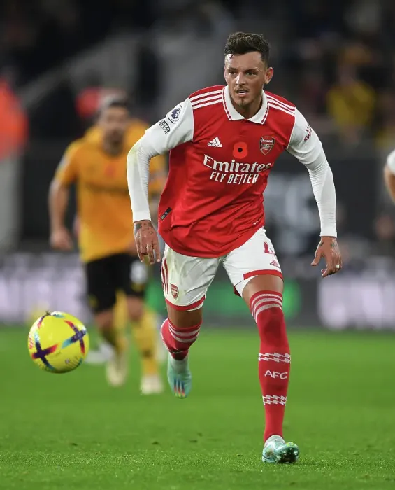 Framed Print : Ben White's Resilience: Arsenal's Defender Stands Firm Against Wolverhampton Wanderers in the 2022-23 Premier League Framed Print : Ben White's Resilience: Arsenal's Defender Stands Firm Against Wolverhampton Wanderers in the 2022-23 Premier League