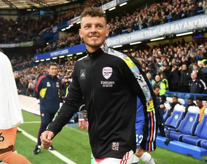 Framed Print : Ben White's Steadfast Performance: Arsenal Holds Chelsea at Stamford Bridge (2022-23 Premier League)
