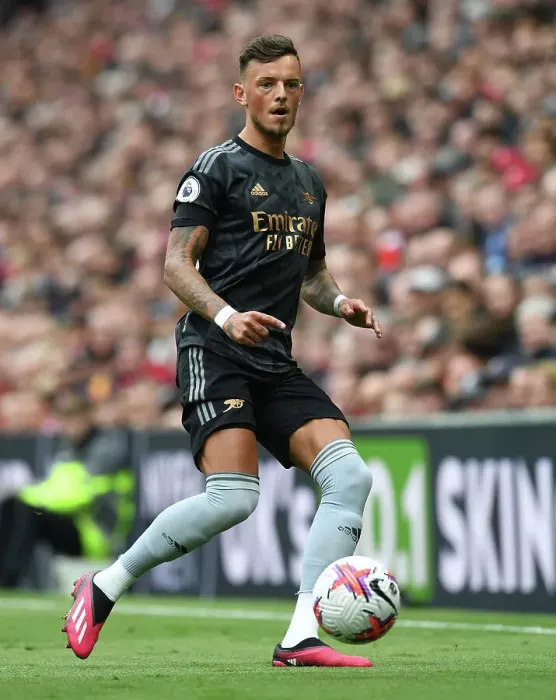 Framed Print : Ben White's Unyielding Display: Arsenal Stands Firm Against Liverpool in the 2022-23 Premier League Battle