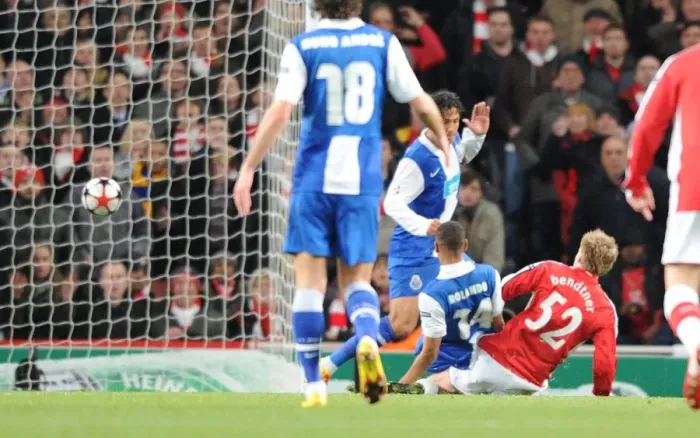 Framed Print : Bendtner Stuns Porto: First Arsenal Goal in 5-0 UEFA Champions League Victory Framed Print : Bendtner Stuns Porto: First Arsenal Goal in 5-0 UEFA Champions League Victory