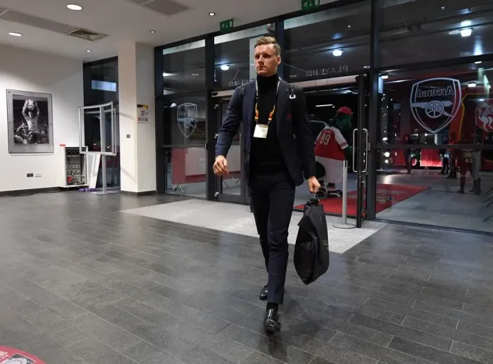 Framed Print : Bernd Leno (Arsenal). Arsenal 3:0 Stade Rennes