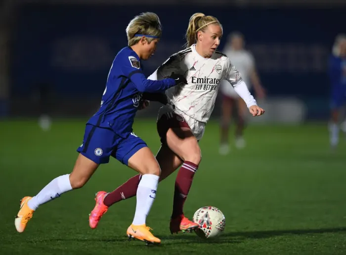 Framed Print : Beth Mead vs Ji So-Yun: Intense Battle in Chelsea Women vs Arsenal Women FA WSL Match