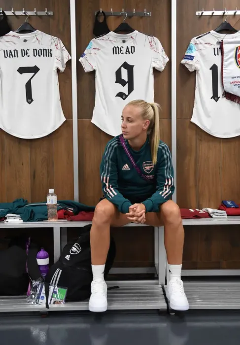 Framed Print : Beth Mead's Determined Focus: Arsenal Women Prepare for UWCL Quarterfinal Battle Against Paris Saint-Germain Framed Print : Beth Mead's Determined Focus: Arsenal Women Prepare for UWCL Quarterfinal Battle Against Paris Saint-Germain
