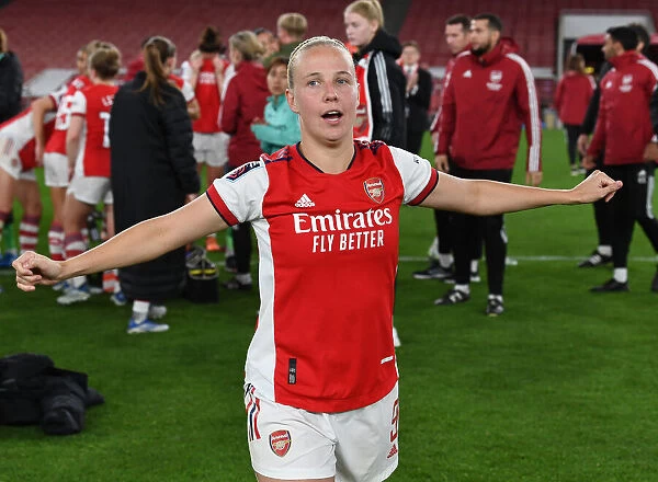 Beth Mead's Emotional Reaction: Arsenal Women Celebrate Hard-Fought FA WSL Victory over Tottenham Hotspur