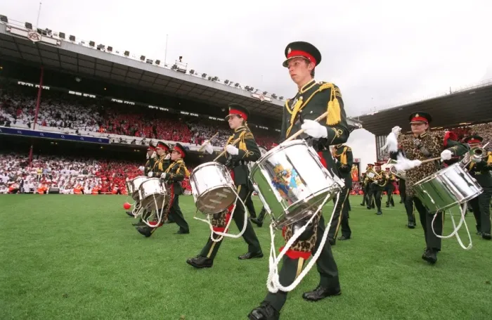 Framed Print : Brass Band Celebration: Arsenal's 4-2 Victory over Wigan Athletic at Highbury, 2006