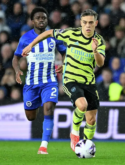 Framed Print : Brighton & Hove Albion v Arsenal FC - Premier League Framed Print : Brighton & Hove Albion v Arsenal FC - Premier League