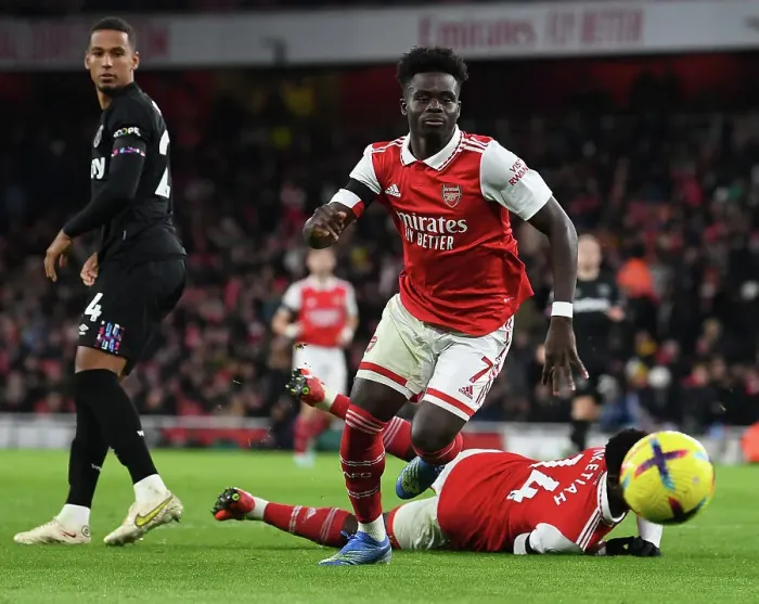 Framed Print : Bukayo Saka in Action: Arsenal vs. West Ham United, Premier League 2022-23