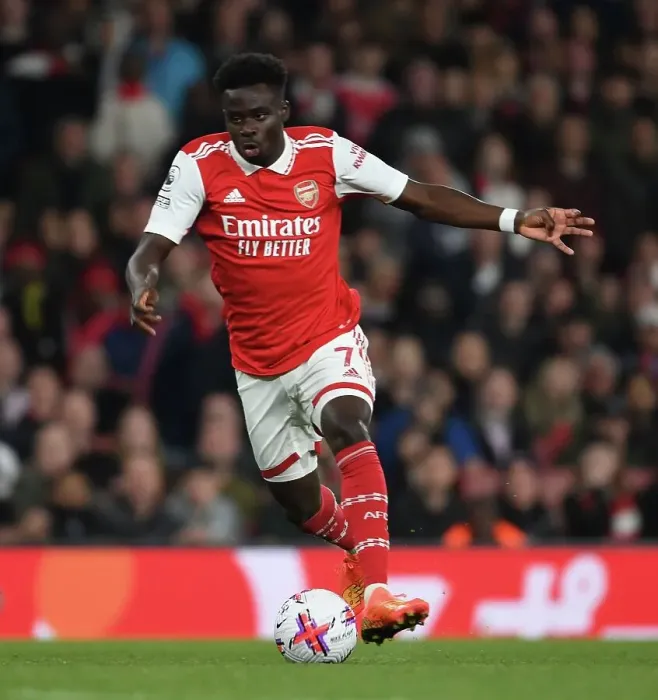 Framed Print : Bukayo Saka in Action: Arsenal vs. Chelsea, Premier League 2023 Framed Print : Bukayo Saka in Action: Arsenal vs. Chelsea, Premier League 2023