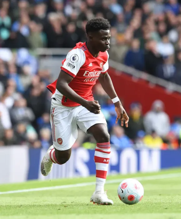 Framed Print : Bukayo Saka in Action: Arsenal vs Brighton & Hove Albion, Premier League 2021-22