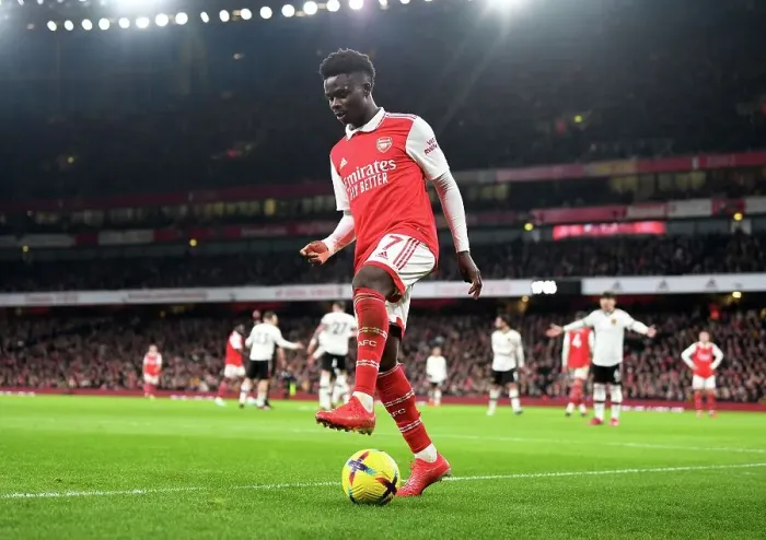 Framed Print : Bukayo Saka in Action: Arsenal vs Manchester United, Premier League 2022-23 Framed Print : Bukayo Saka in Action: Arsenal vs Manchester United, Premier League 2022-23