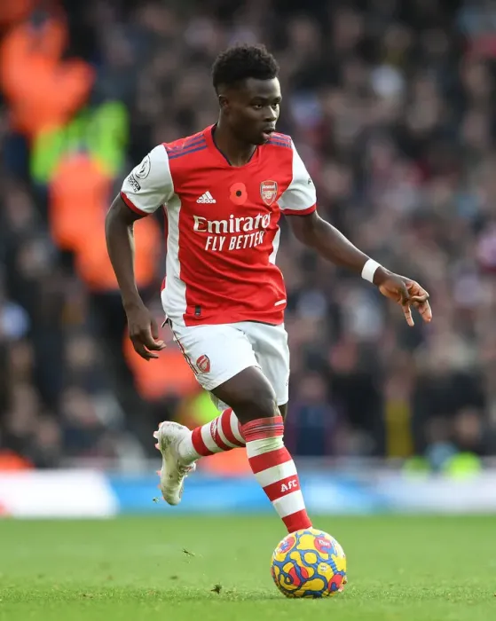 Framed Print : Bukayo Saka in Action: Arsenal's Star Performance Against Watford (2021-22)