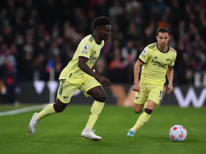 Framed Print : Bukayo Saka in Action: Arsenal's Star Performer Against Crystal Palace, Premier League 2021-22