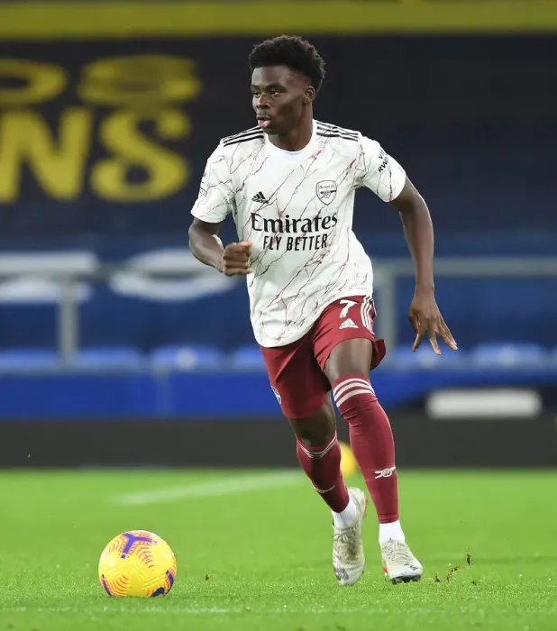 Framed Print : Bukayo Saka in Action: Everton vs Arsenal, Premier League 2020-21 Framed Print : Bukayo Saka in Action: Everton vs Arsenal, Premier League 2020-21
