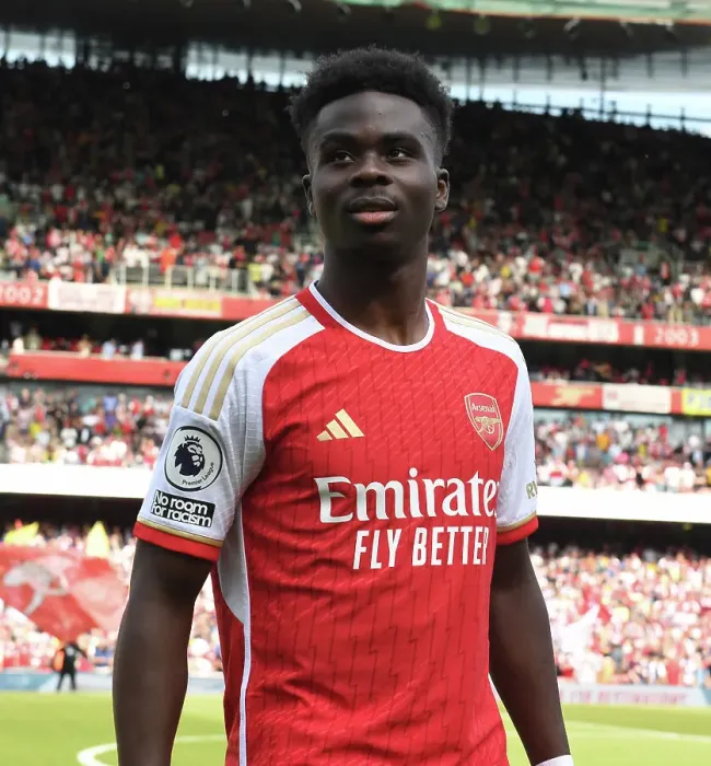 Framed Print : Bukayo Saka: Arsenal's Battle-Ready Star Gears Up for Arsenal vs. Wolverhampton Wanderers, Premier League 2022-23
