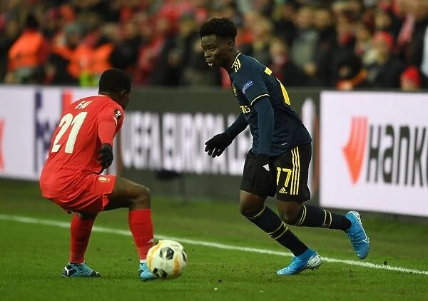 Bukayo Saka Faces Off Against Collins Fai in Arsenal's Europa League Clash with Standard Liege