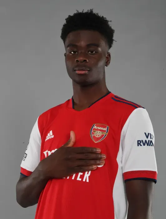 Framed Print : Bukayo Saka Kicks Off Arsenal's 2021-22 Season at London Colney Framed Print : Bukayo Saka Kicks Off Arsenal's 2021-22 Season at London Colney