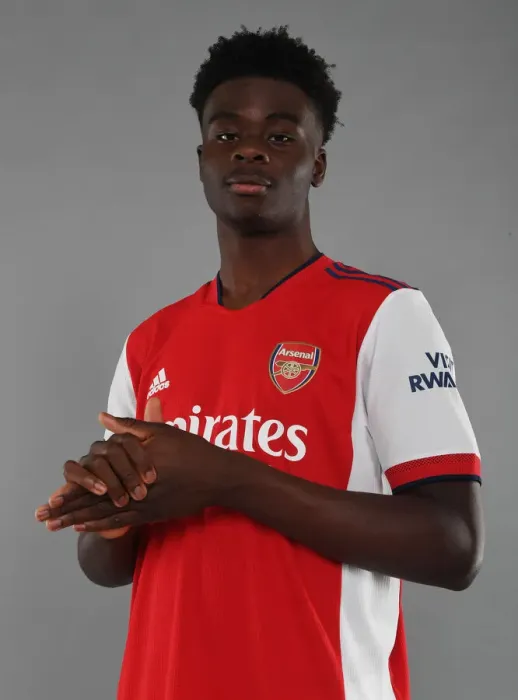Framed Print : Bukayo Saka Kicks Off Arsenal's 2021-22 Season at London Colney Framed Print : Bukayo Saka Kicks Off Arsenal's 2021-22 Season at London Colney