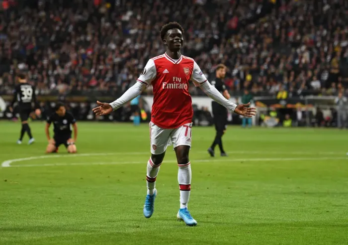 Framed Print : Bukayo Saka Scores Arsenal's Second Goal: Eintracht Frankfurt vs Arsenal, UEFA Europa League 2019-20