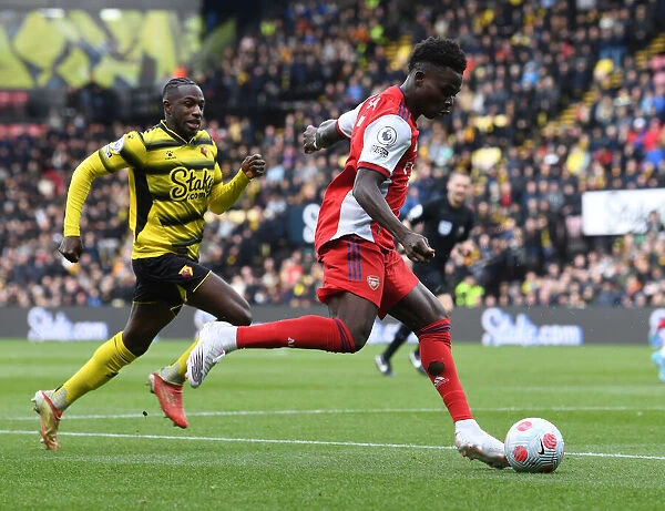 Bukayo Saka vs Hassane Kamara: Intense Battle at Vicarage Road - Watford vs Arsenal, Premier League 2021-22