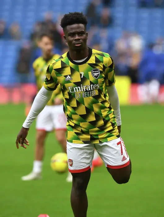 Framed Print : Bukayo Saka's Focused Pre-Match Routine: Arsenal vs. Chelsea, Premier League 2022-23 Framed Print : Bukayo Saka's Focused Pre-Match Routine: Arsenal vs. Chelsea, Premier League 2022-23