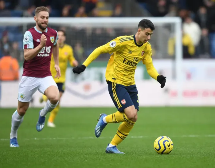 Framed Print : Burnley vs Arsenal: Martinelli Faces Off Against Taylor in Premier League Clash
