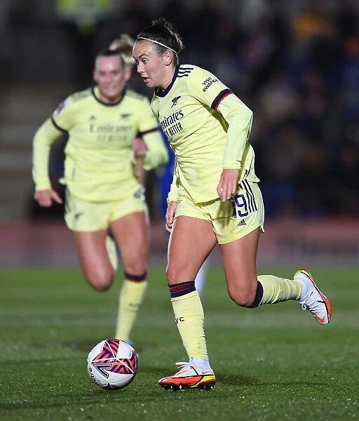 Caitlin Foord in Action: Chelsea Women vs Arsenal Women, FA WSL 2021-22